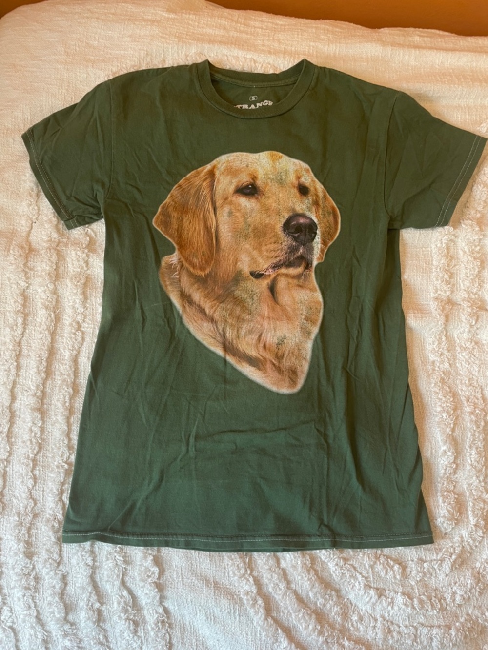 Green Dog Graphic Tee Featuring Golden Retriever Portrait